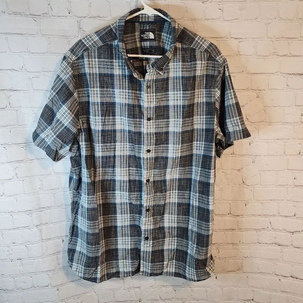Men's NorthFace button-down shirt, size XXL